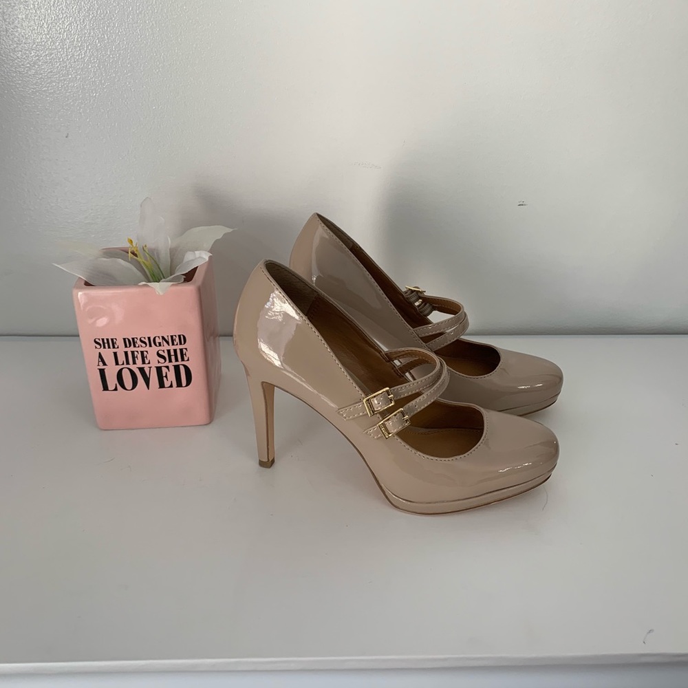 Nude Heels 💕